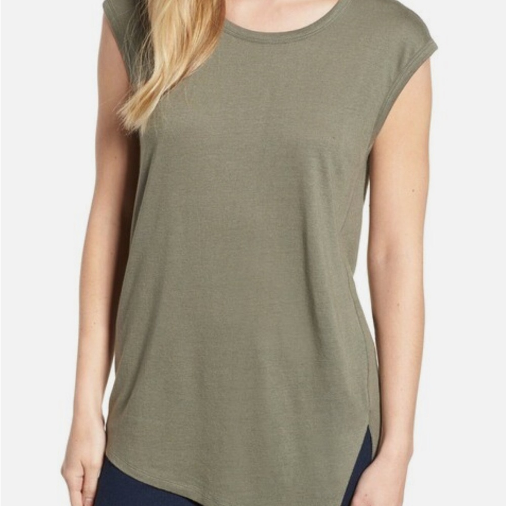 Nic & Zoe grayish asymmetrical Women's Top